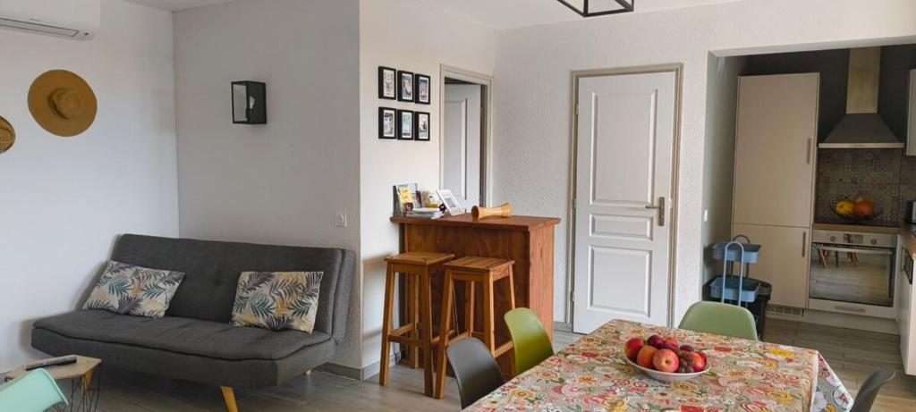 Nice A-C apartment for 6 between the sea and the mountain - 4