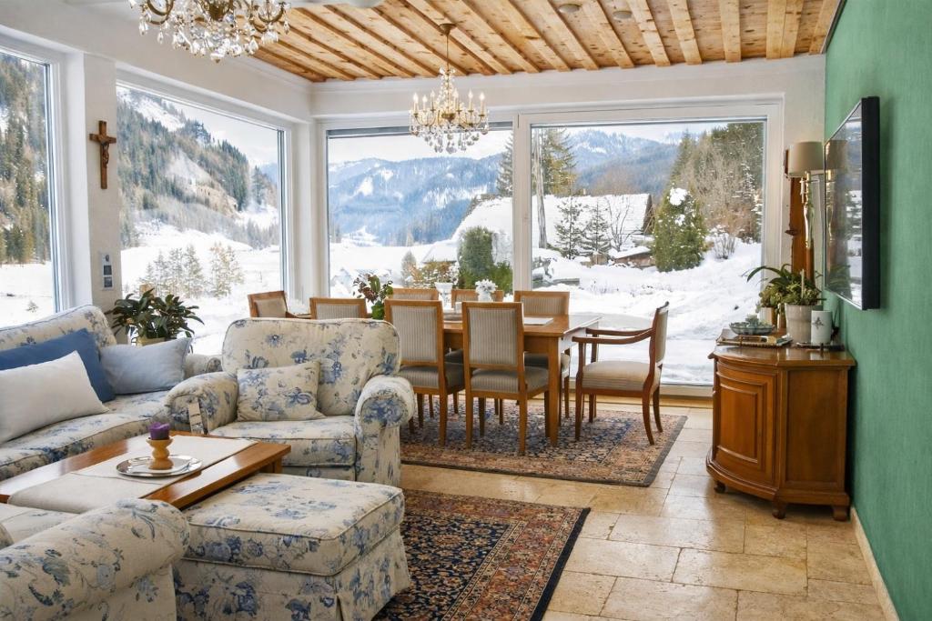 Land - Haus - 1