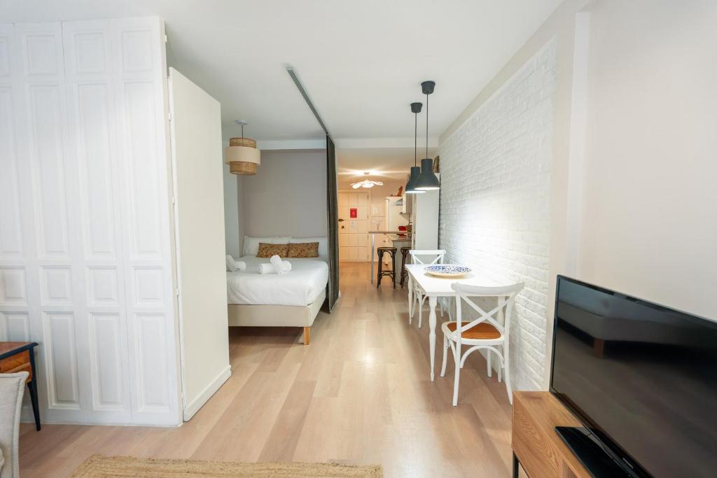 Bright loft city centre by United Renters - 1