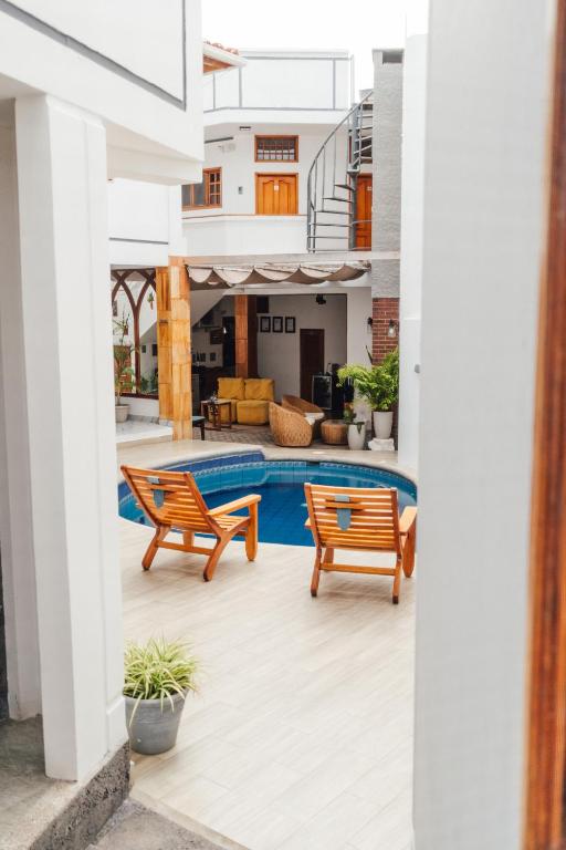 スイミングプール