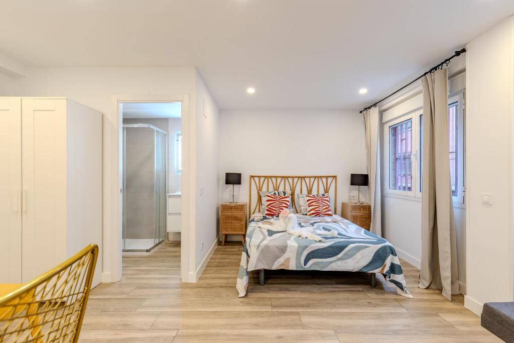 Bright and Fantastic Studio - Apartment Embajadores A - 4
