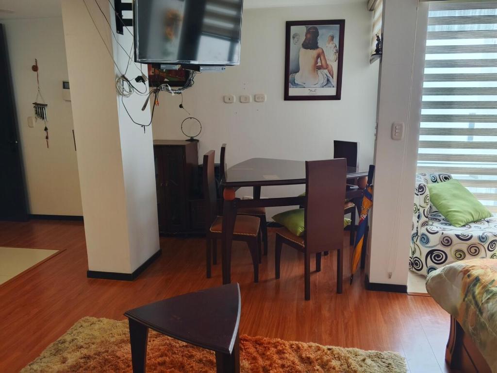 Apartaestudio a una cuadra de CC Unicentro - 3
