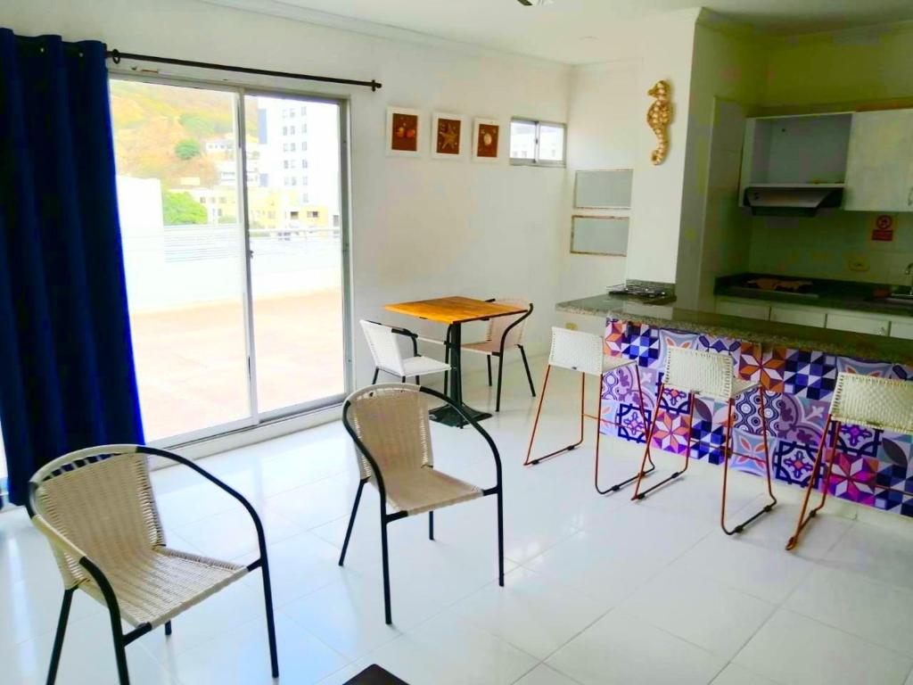 APARTAMENTO RODADERO CRISTAL In - 2