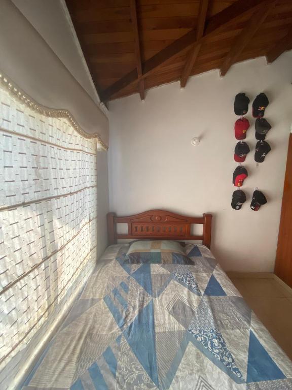 Habitación en casa de conjunto cerrado - 1