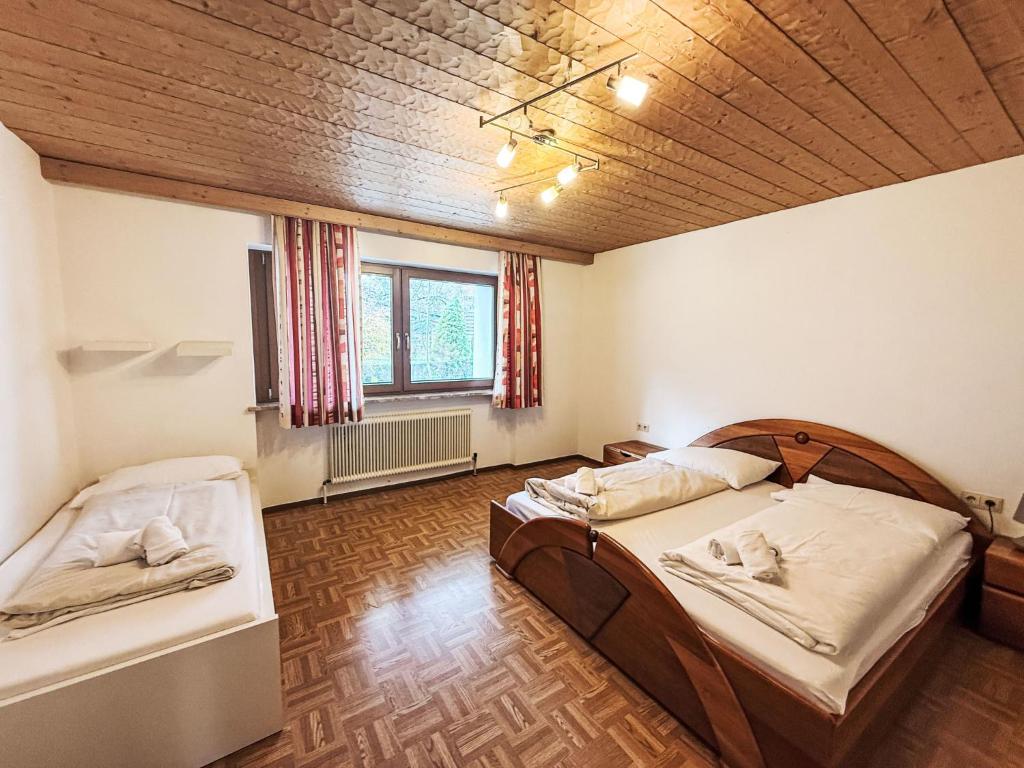 Chalet Schlitters by Interhome - 4