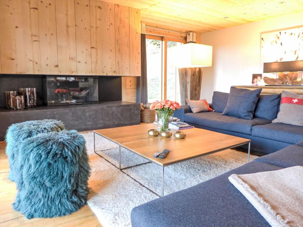 Chalet Chalet Astoria 6 by Interhome - 2