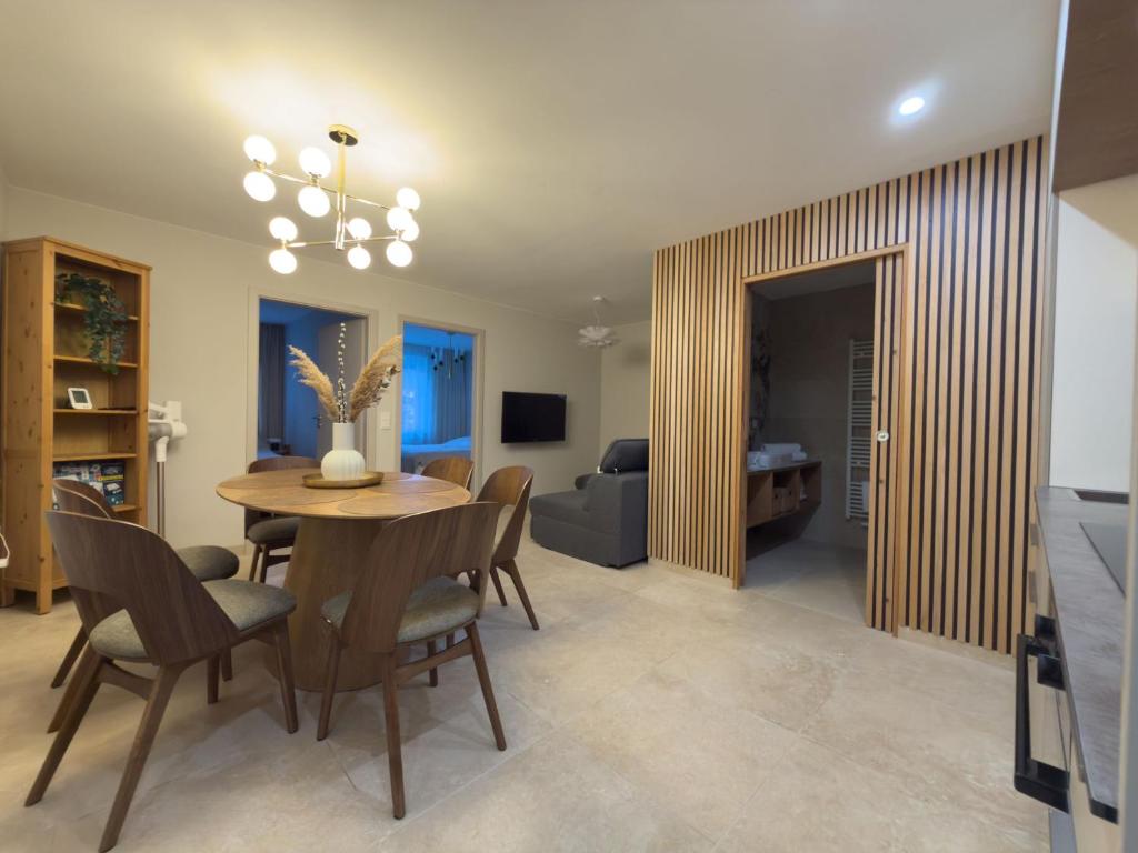 Modern apartment with alpine charm in Bad Gastein - 3