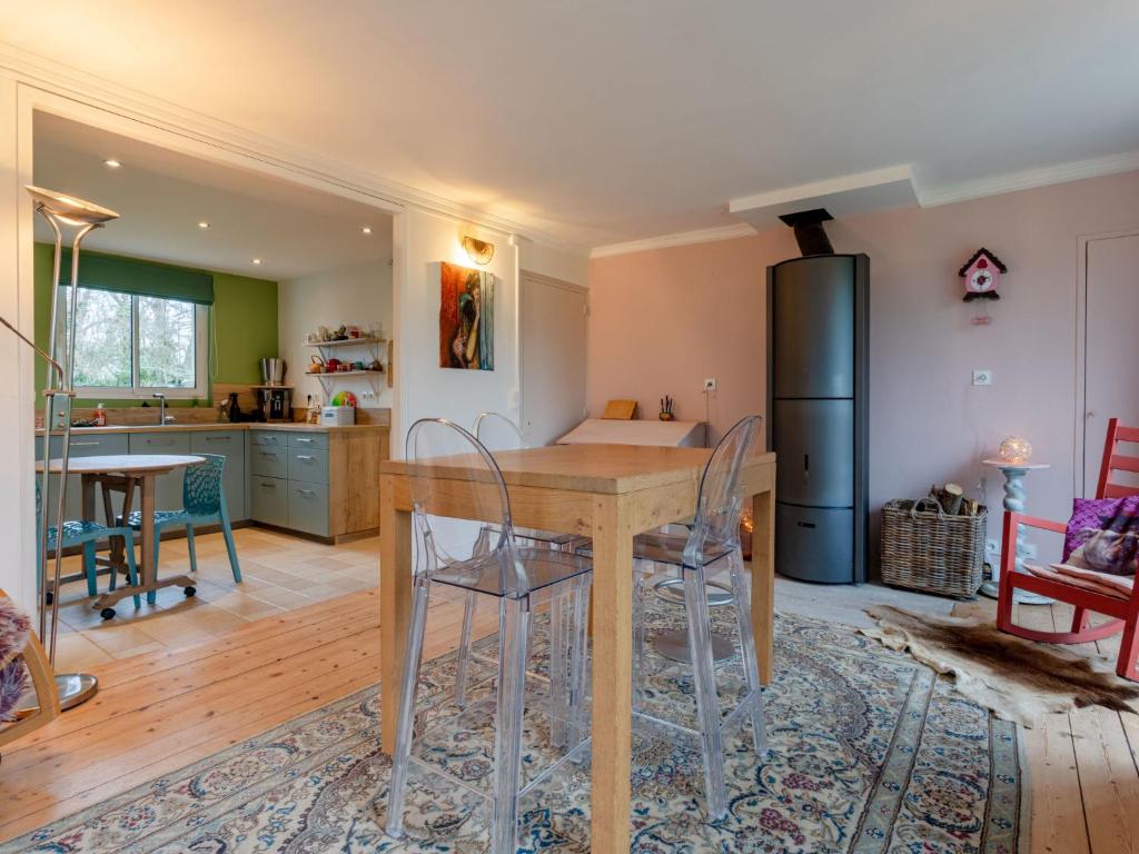 Holiday Home La maison du cavalier bleu by Interhome - 2