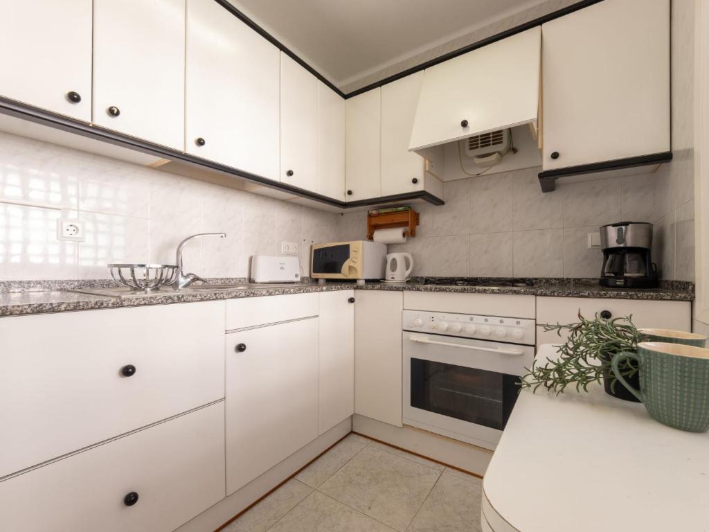 Apartment Pompeyo I by Interhome - 5