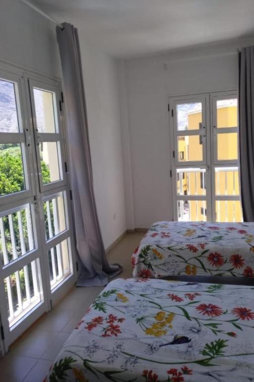 Apartment Große Wohnung in Playa De La Calera mit Schönem Balkon by Interhome - 4