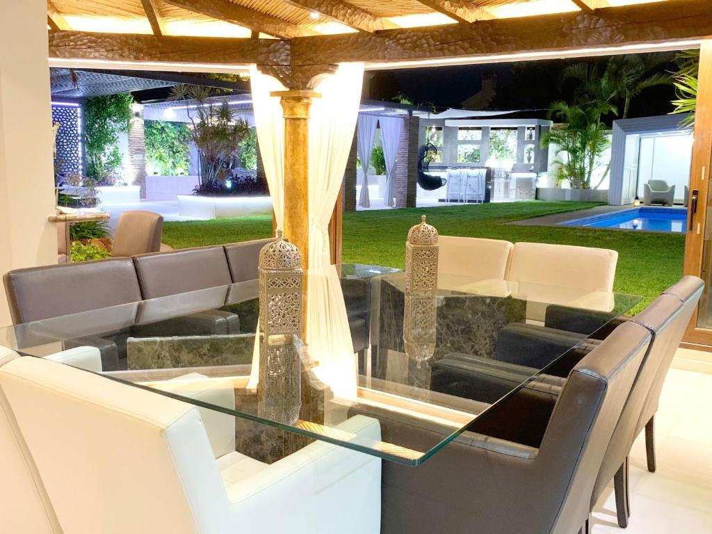 Holiday Home In der Nähe des Strandes- beheiztes Schwimmbad- Spielraum- Spielzimmer- etc by Interhome - 3