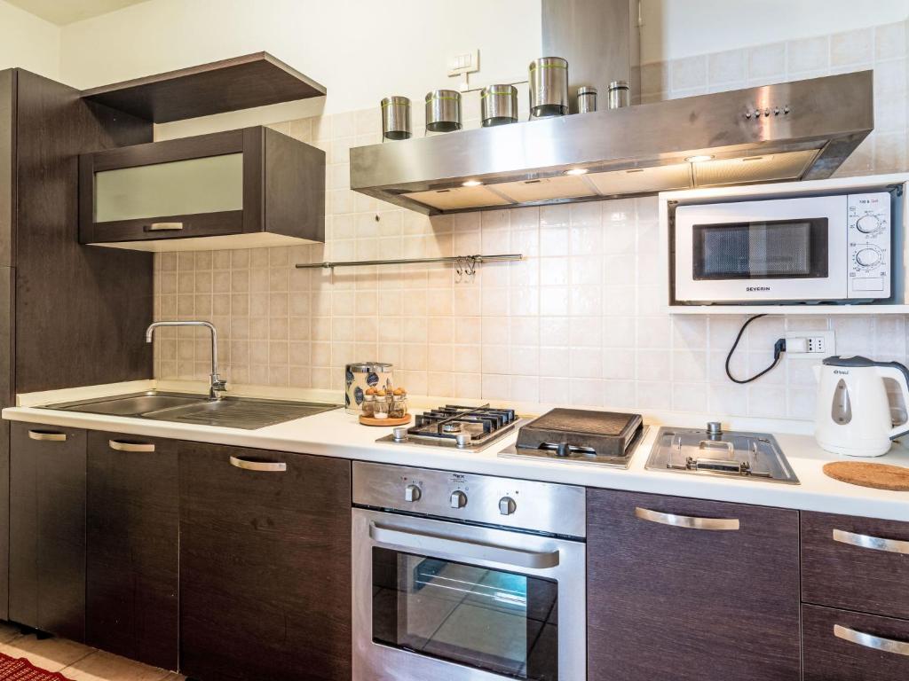 Apartment Emanuela by Interhome - 5