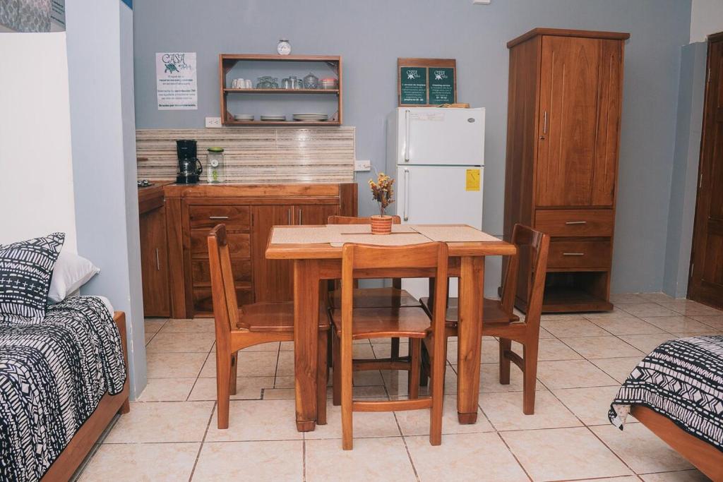 #7 Mini Suite Cerca de Todo 2-3 personas - AC - 4