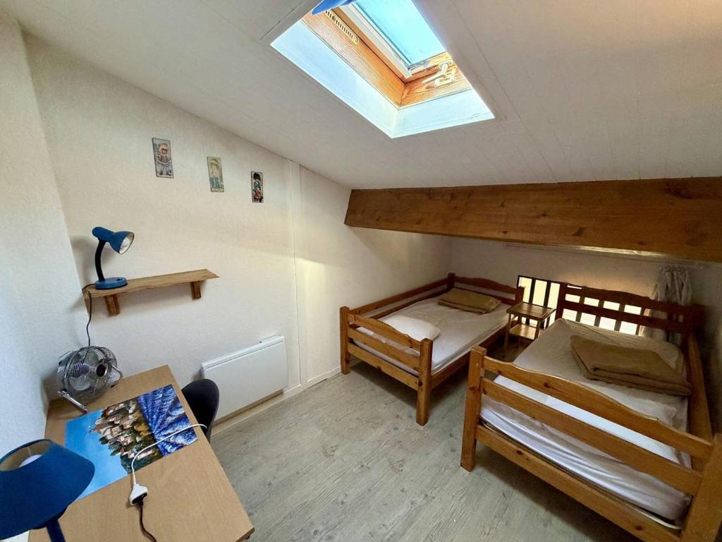 Confortable T2 Mezzanine avec Piscine, Parking, près Plage Argelès-sur-Mer - FR-1-388-250 - 4