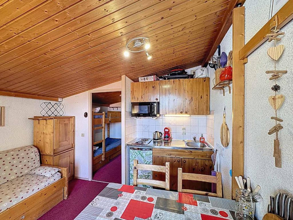 Studio cabine 18m² au cœur des Bruyères, ski aux pieds - FR-1-178-43 - 4