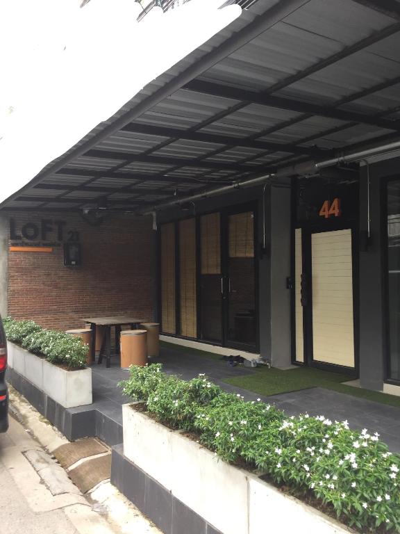 Entrance, LoFT21 in Bangkok