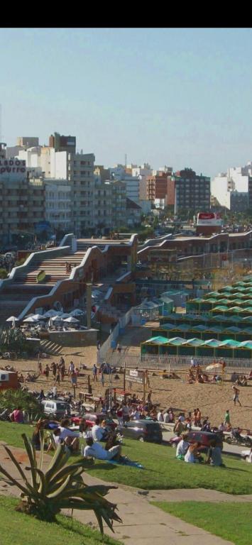 Departamento Zona La Perla a 2 cuadras del Mar - 3