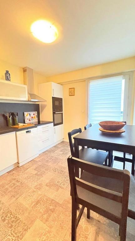 ''Ayda''T4 Vue imprenable Parking Clim Wifi Terrasse - 4