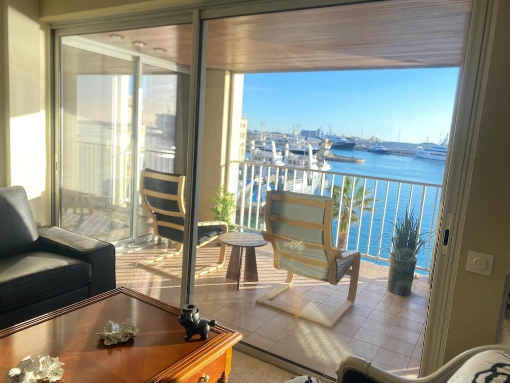 ''Ayda''T4 Vue imprenable Parking Clim Wifi Terrasse - 5