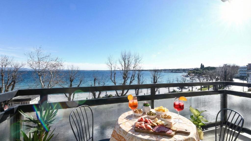Desenzanoloft Garda Golden Sunrise official partner Homes and Villas By Marriott Bonvoy - 5