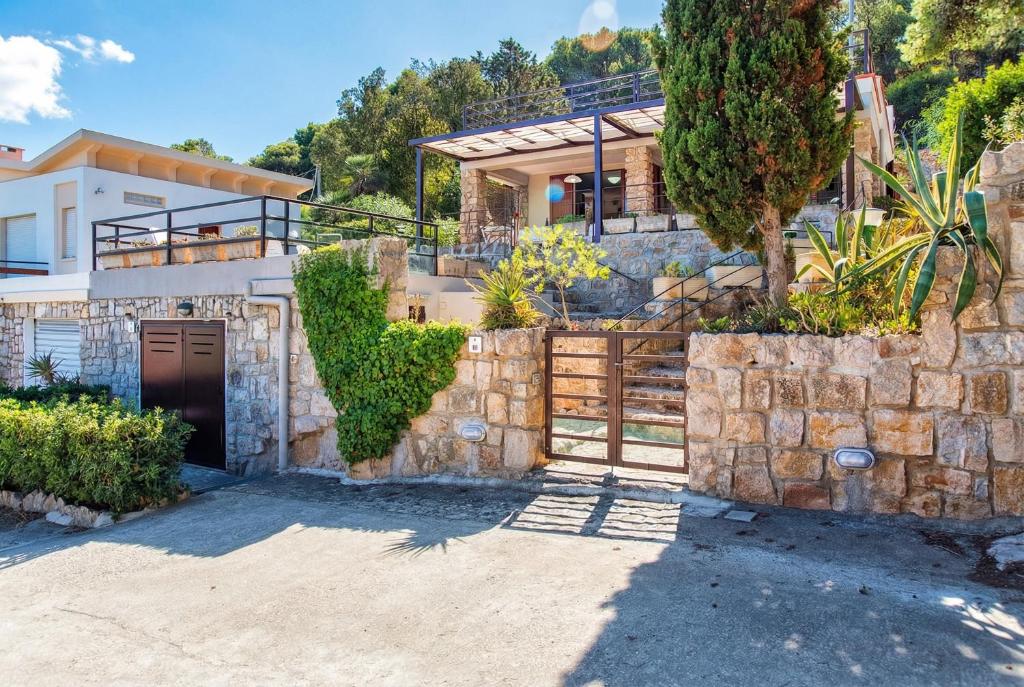 ClickSardegna Villa Flavia with seafront terrace in the Porto Conte Nature Park - 2