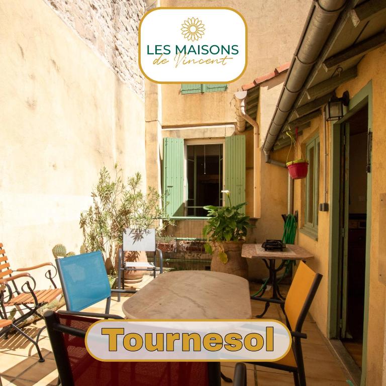 Tournesol - Terrasse à deux pas des Arènes - 1