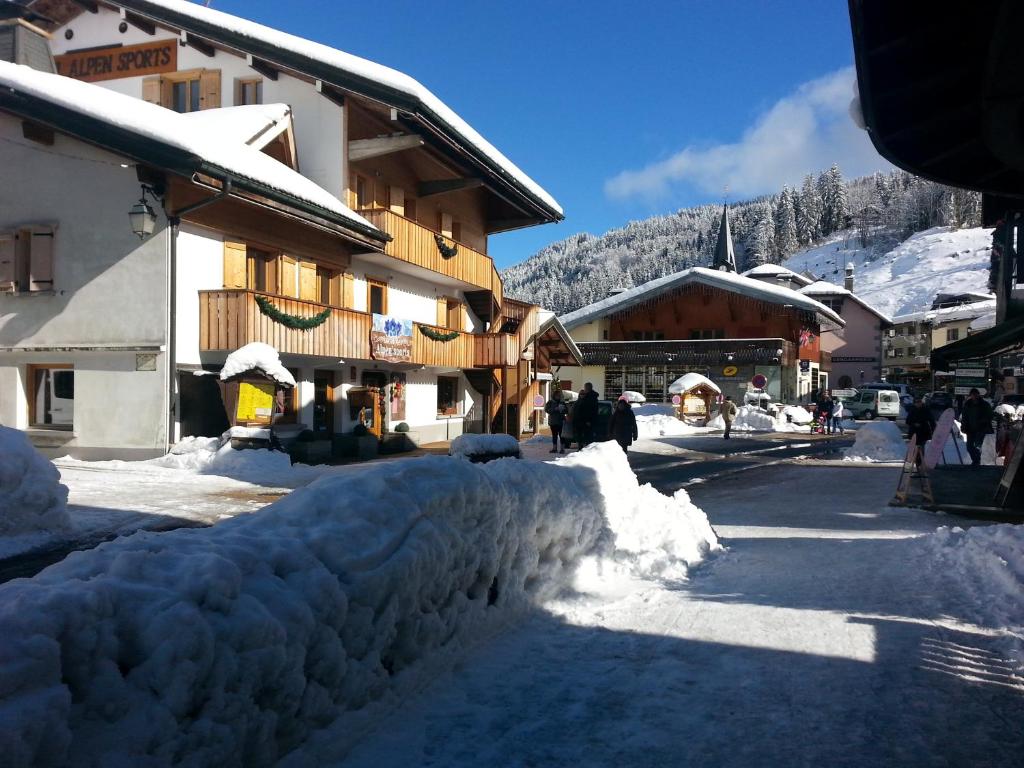 Loc'Hotel Alpen Sports - 5