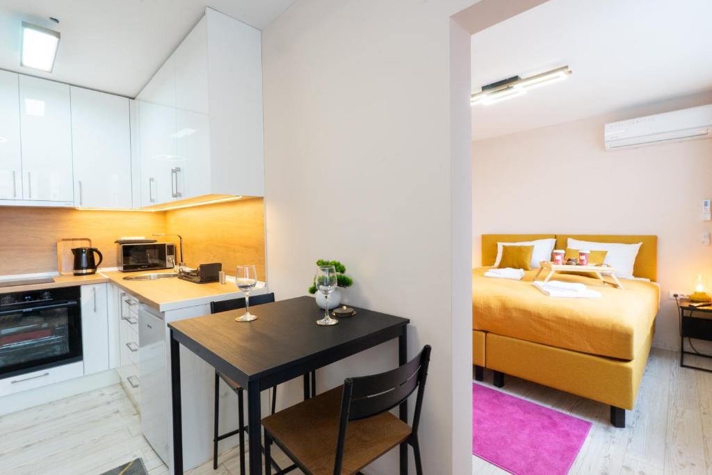 Old Town Lounge Belgrade - Walk 5 min to Terazije, Obilicev Ven, 10 min to Usce - 4