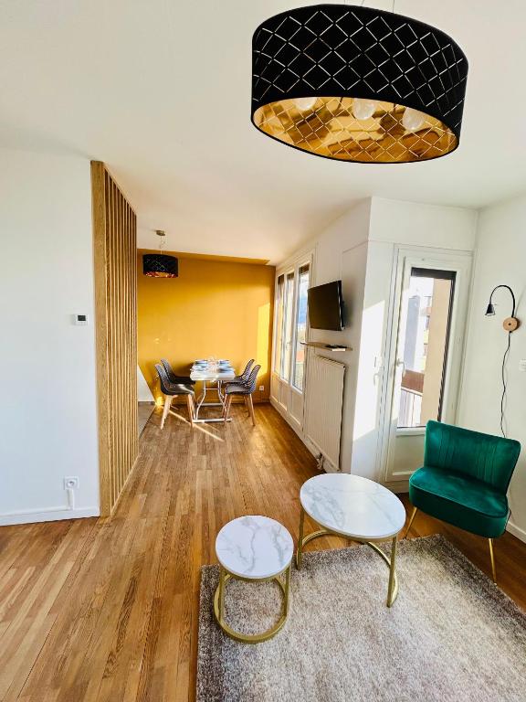 Appartement Bellevue - T2 vue montagne - calme - parking gratuit - 4 personnes - 2