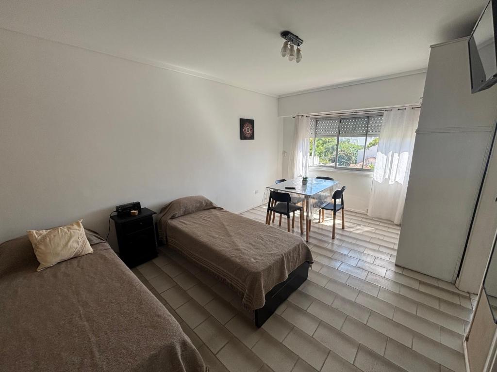 Departamento en zona La Perla - 4