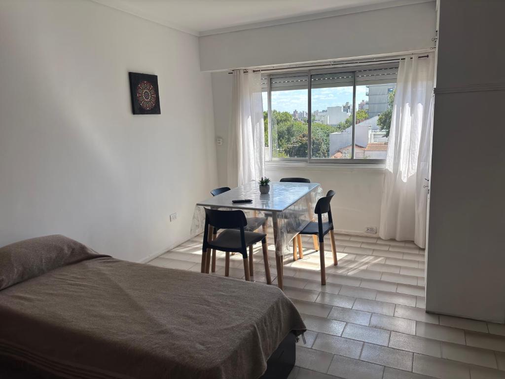 Departamento en zona La Perla - 5