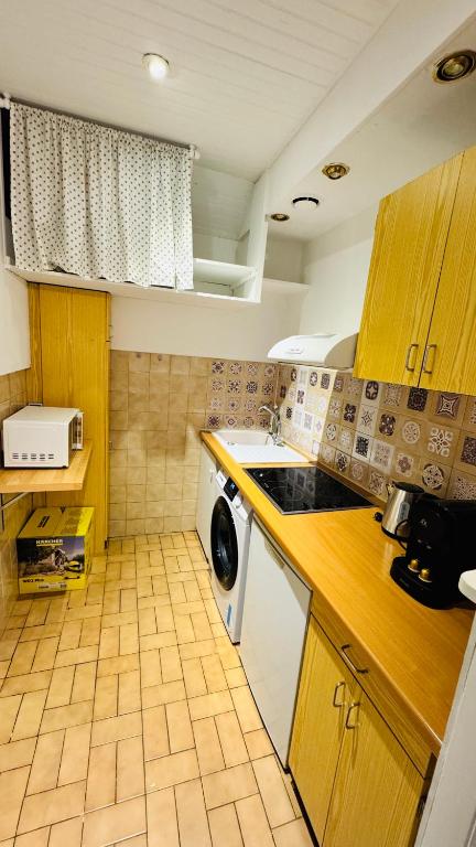 spacious apart close to Louvre - 5