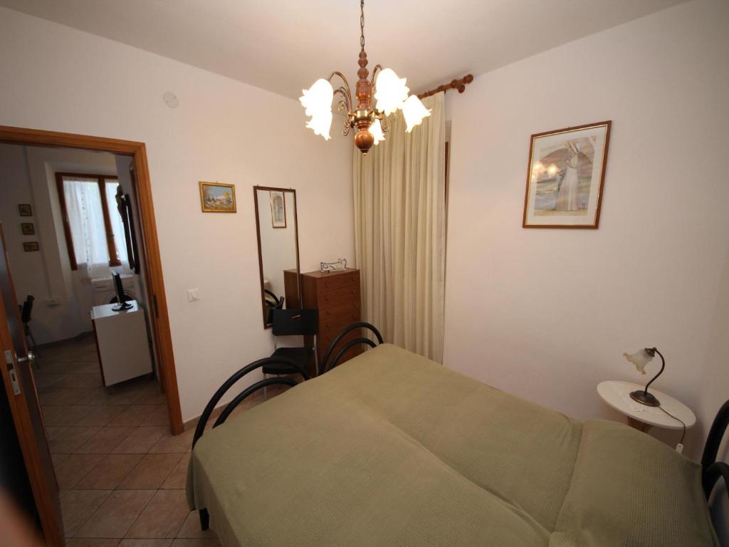 Quiet Trilocale with Two Bedrooms - 5