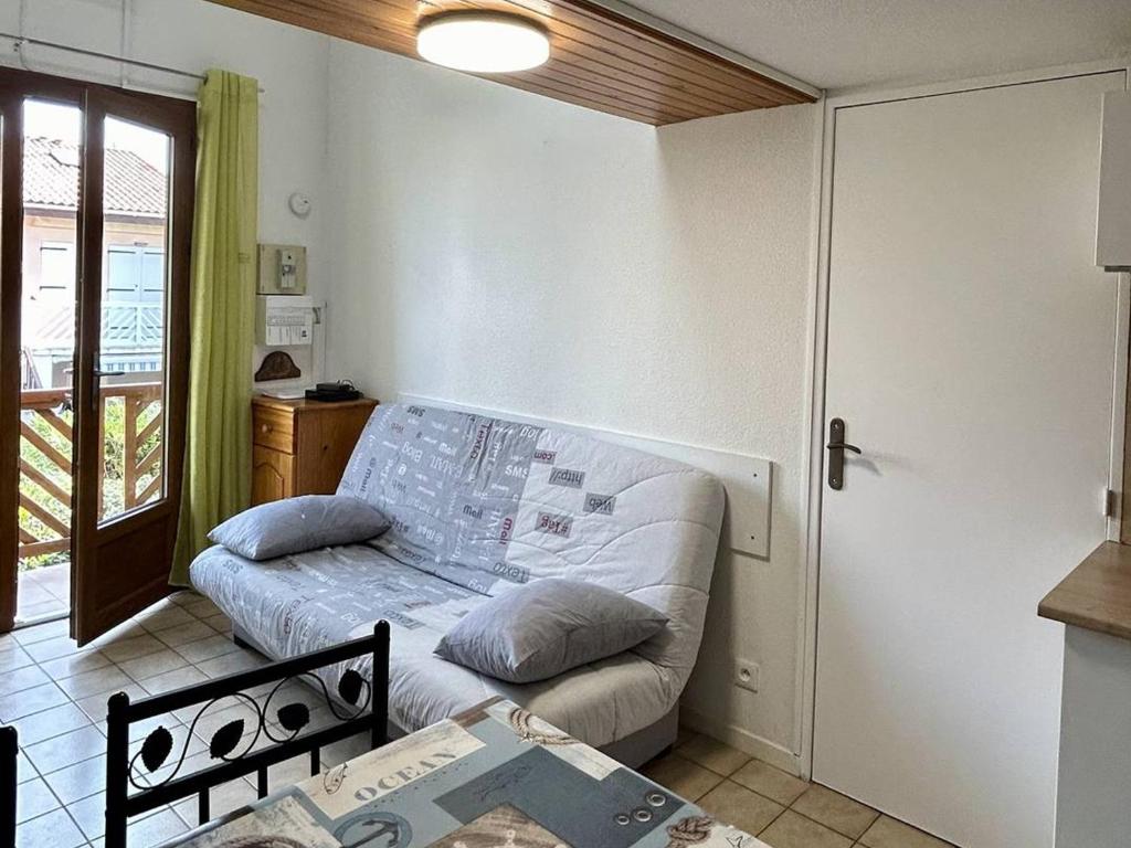 Superbe appart rénové avec clim et balcon à 50m de l'étang - FR-1-529-218 - 3