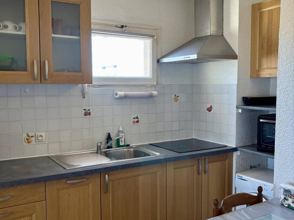 Appartement cœur de village, proche mer, commerces, TV, parking privé, ascenseur - FR-1-529-279 - 5