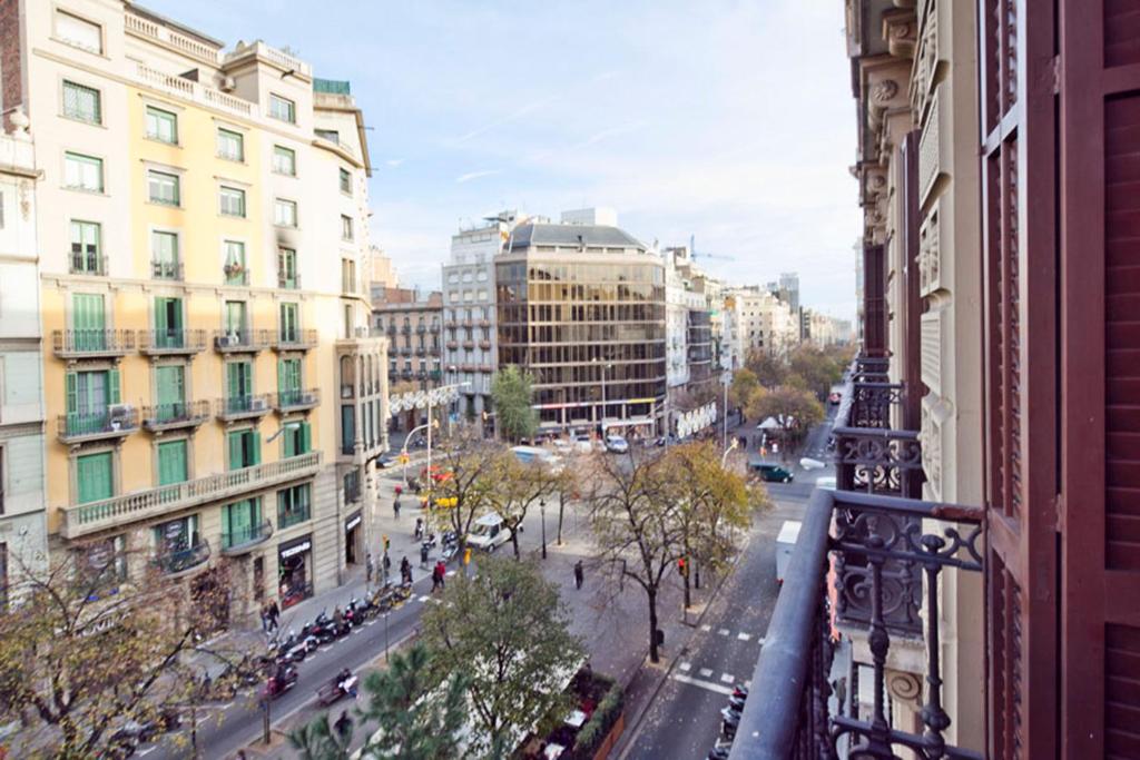 Apartment Rambla Catalunya City Center photo