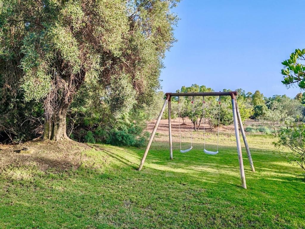 Charming Cottage with Private Garden near Nora & Chia - 4