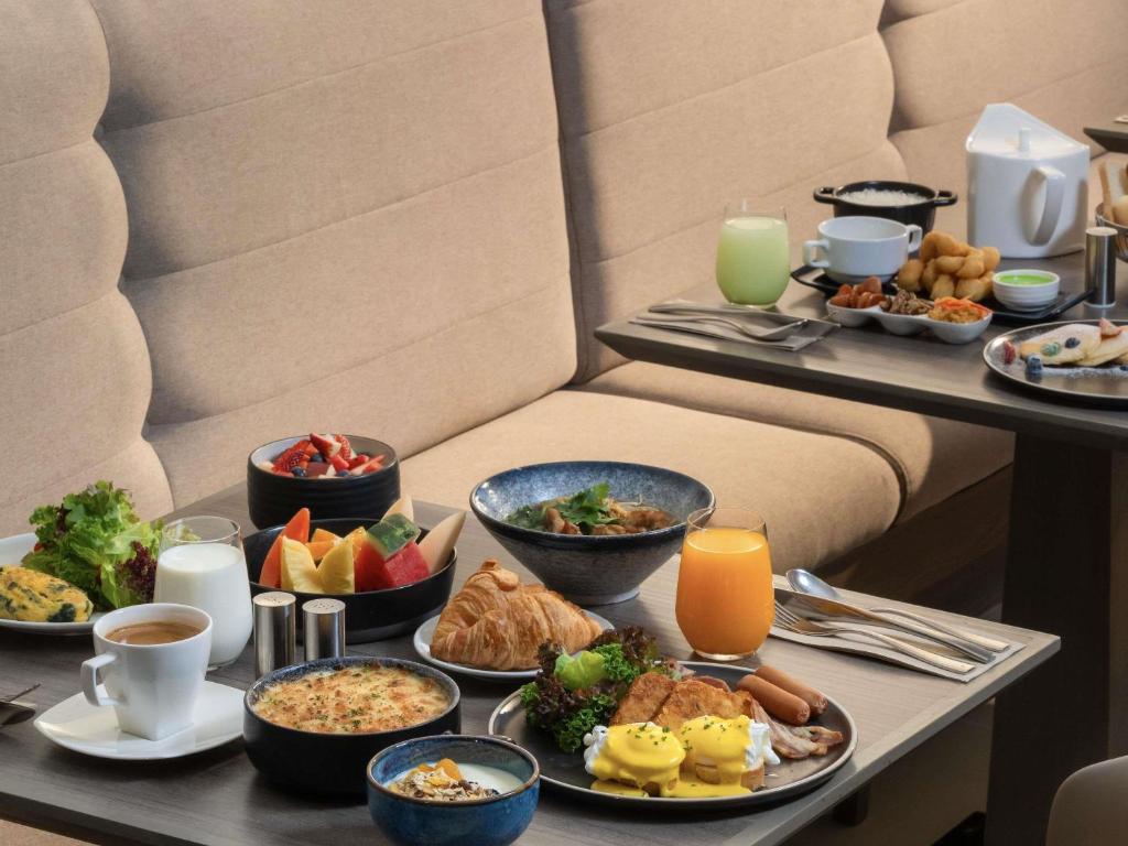 อาหารและเครื่องดื่ม