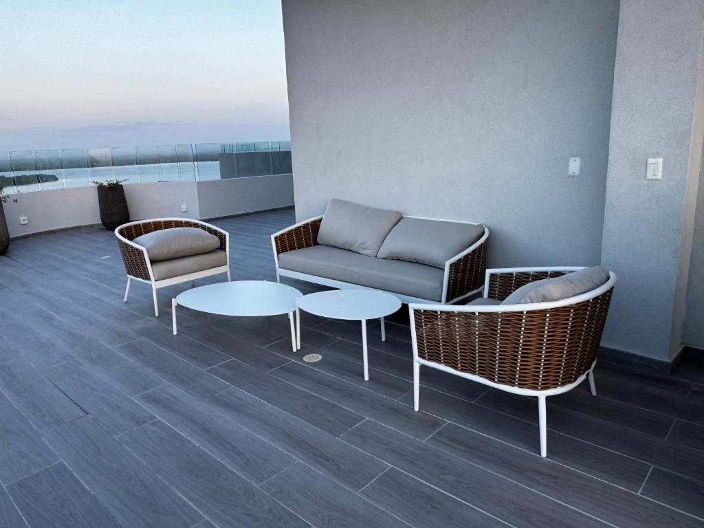 Brand new Oceanview 3 bedroom with Private Jacuzzi - 4