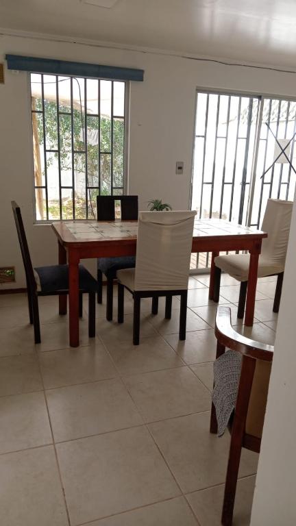 Casa empresa Emilio Zalaquet - 4