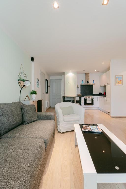 L'Anita - Rue Meynadier - Hyper Centre - 4