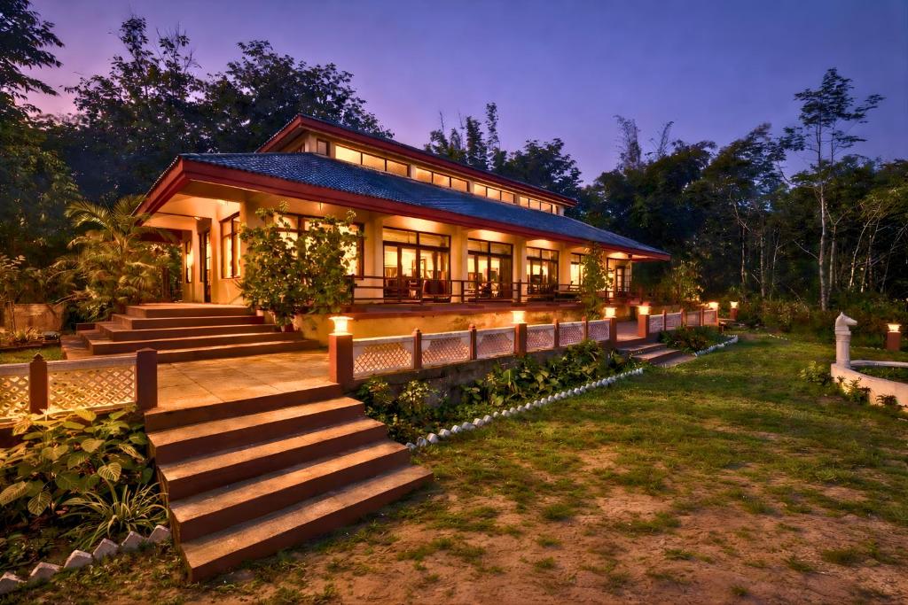 juSTa The Bagh, Kanha エントランス