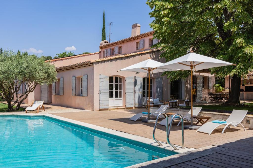 Absolutely quiet Provencal villa with swimming pool - 4