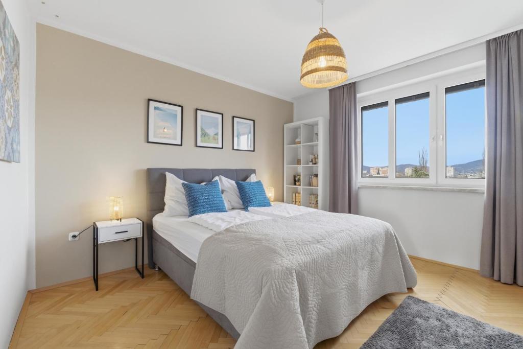 Zentral und Ruhig am Park - 2BR - gratis Parken - 2 Balkone - 3