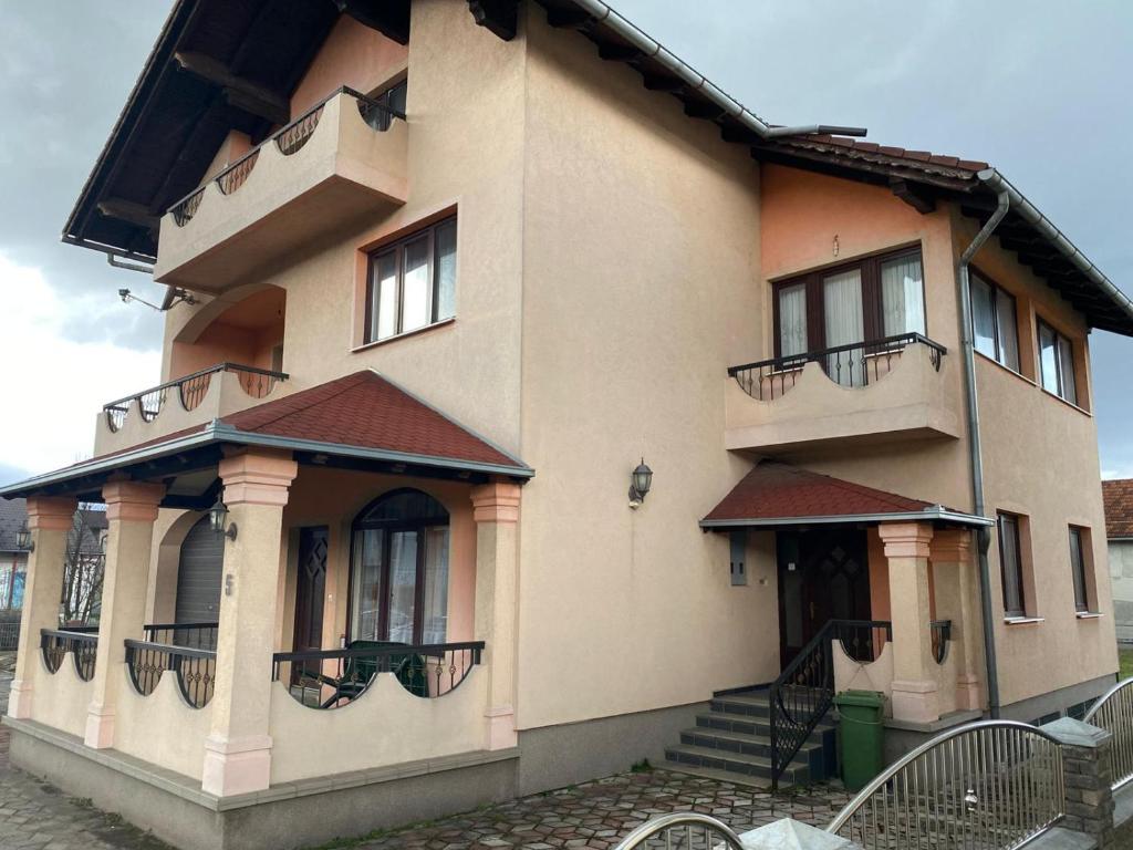 Villa Lana - 1
