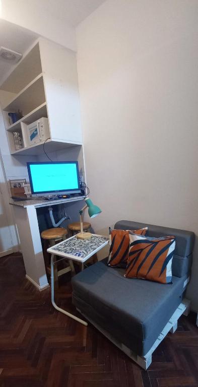 Comfortable studio apartment in the Center, across from the Salvo - 2