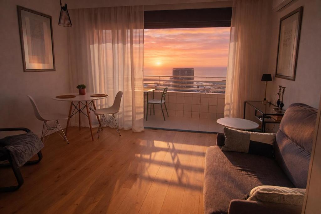22nd Floor Skyline Studio Panoramic Sea&City Views - 2