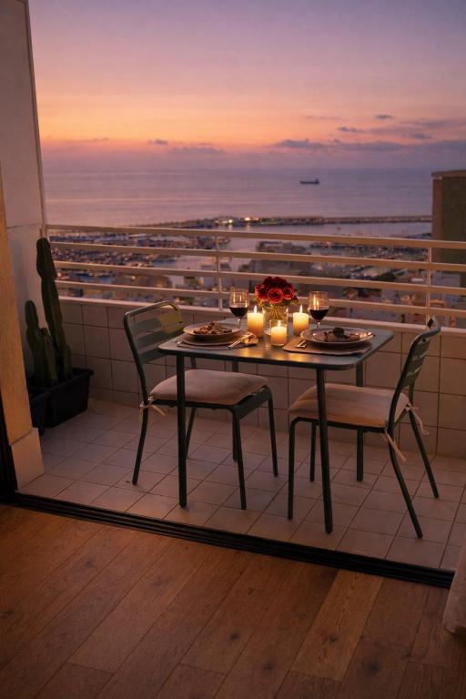 22nd Floor Skyline Studio Panoramic Sea&City Views - 3