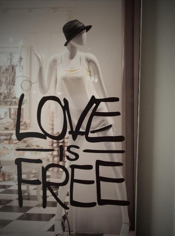 บริการและสิ่งอำนวยความสะดวก