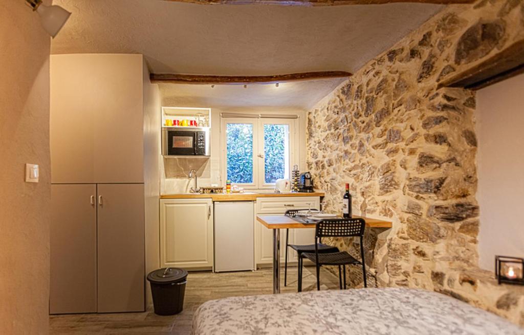 Studio Suquet Saint Antoine - 3